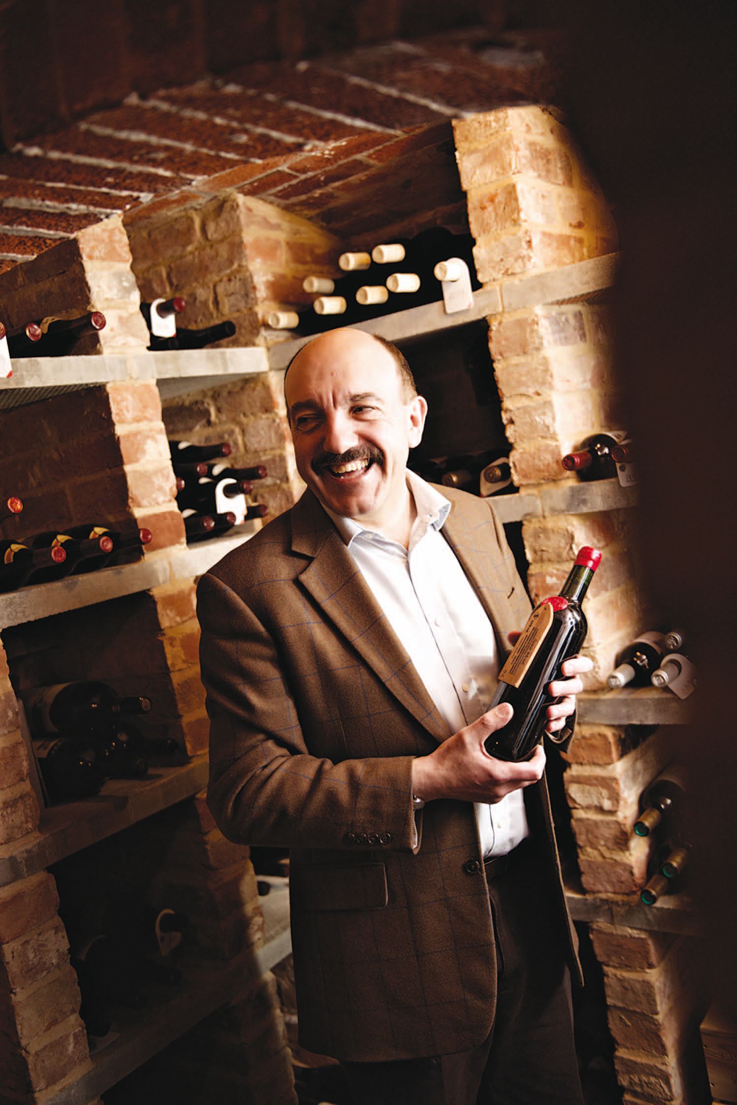 Hommage à Gérard Basset Revue Vinicole Internationale RVI